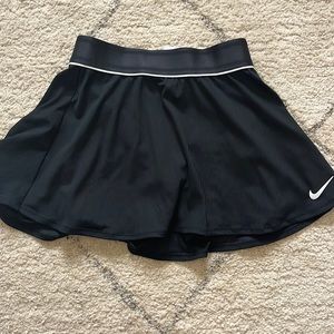 Nike tennis skirt